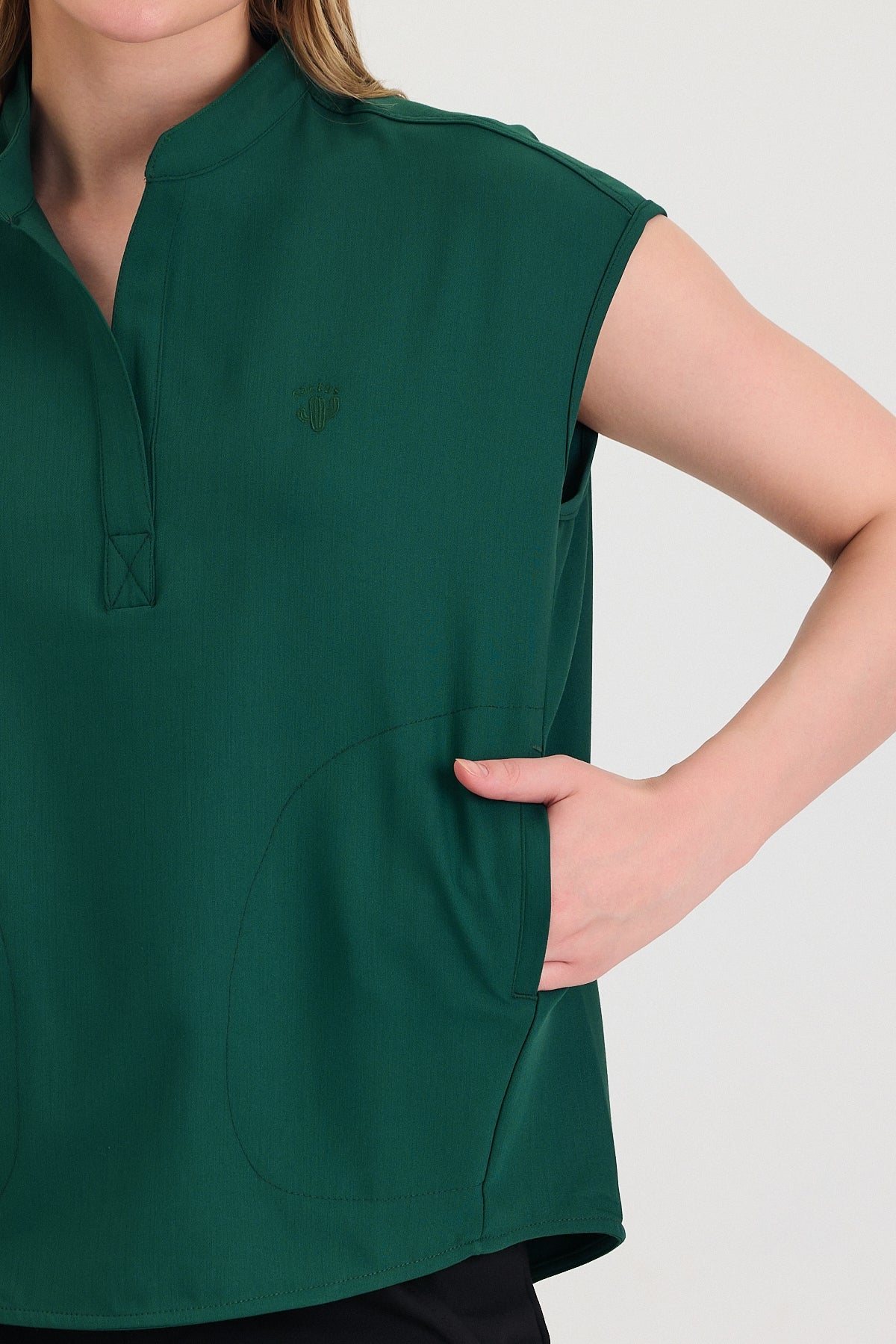 Brigitte Scrub Top