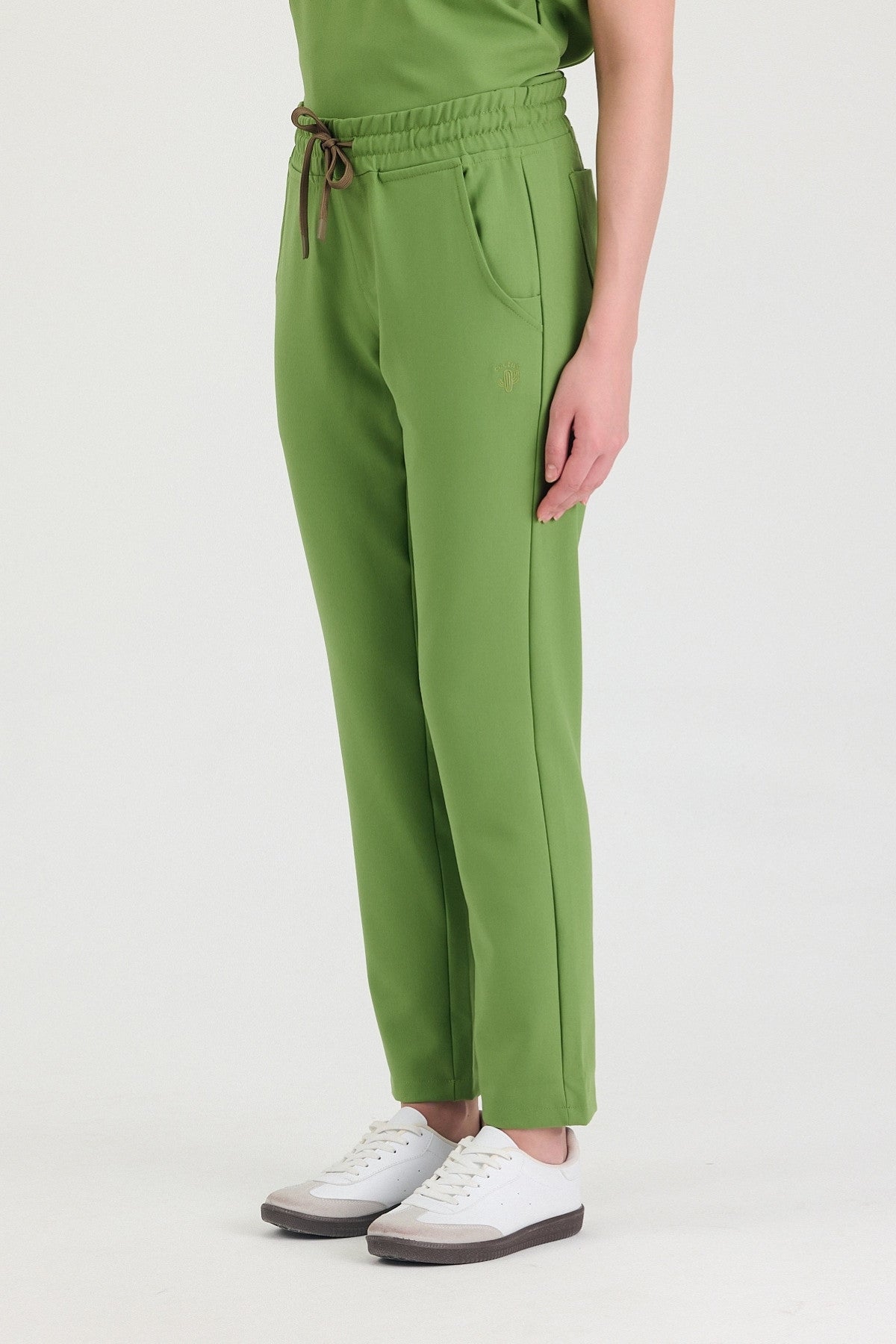 Nova Women's Scrub Pants