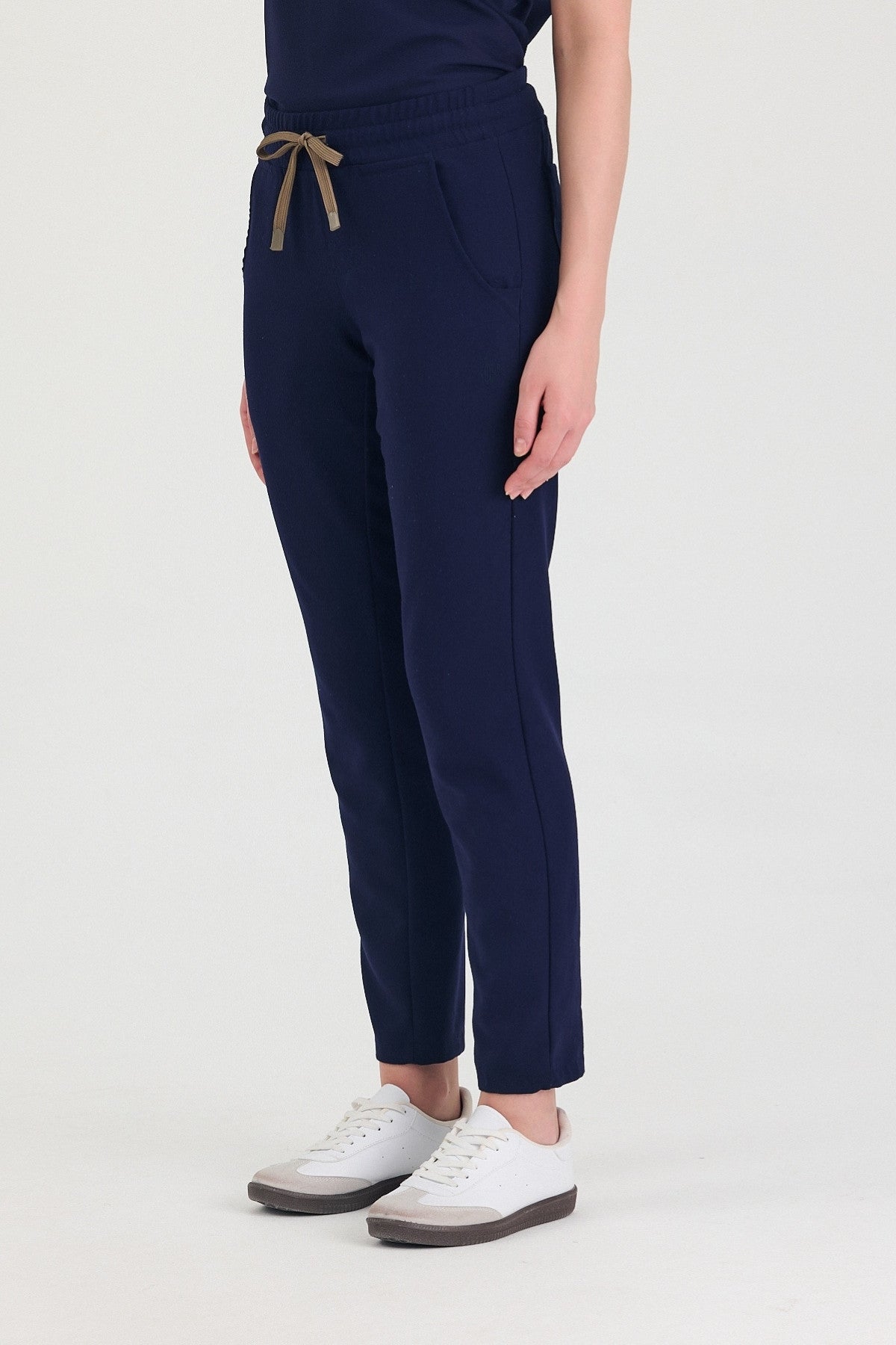 Nova Women's Scrub Pants